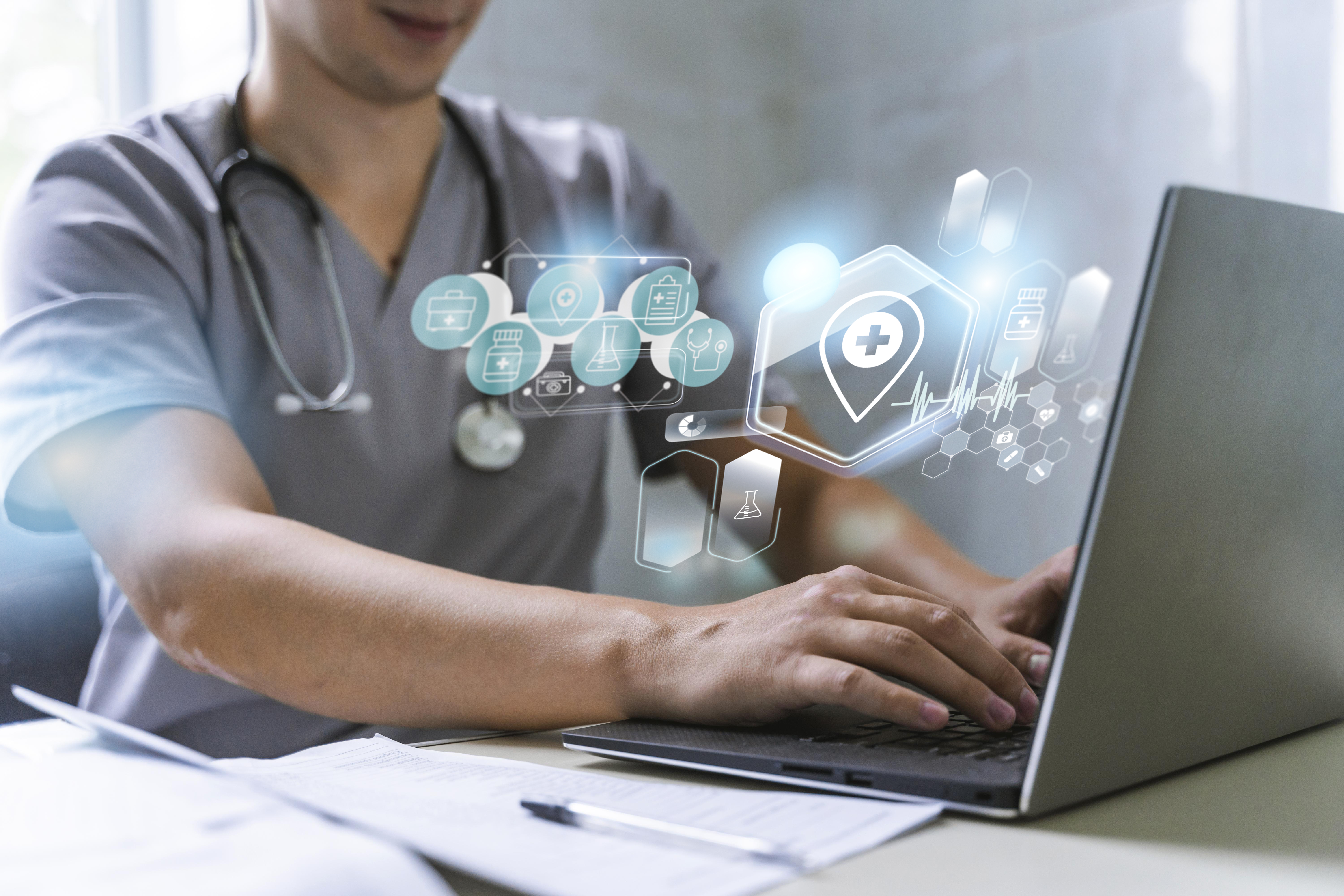 Overview of CRM SOFTWARES for Healthcare Industry!
